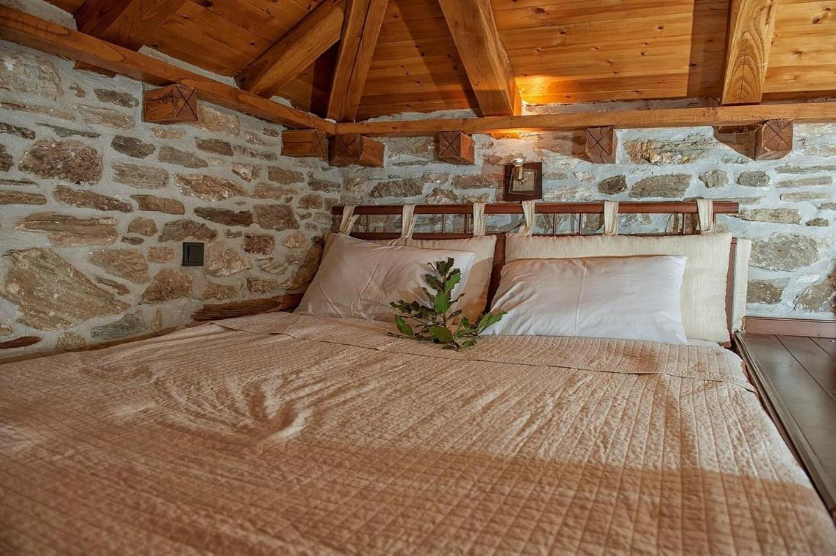Μountain Whispers Appartement Mourésion Buitenkant foto