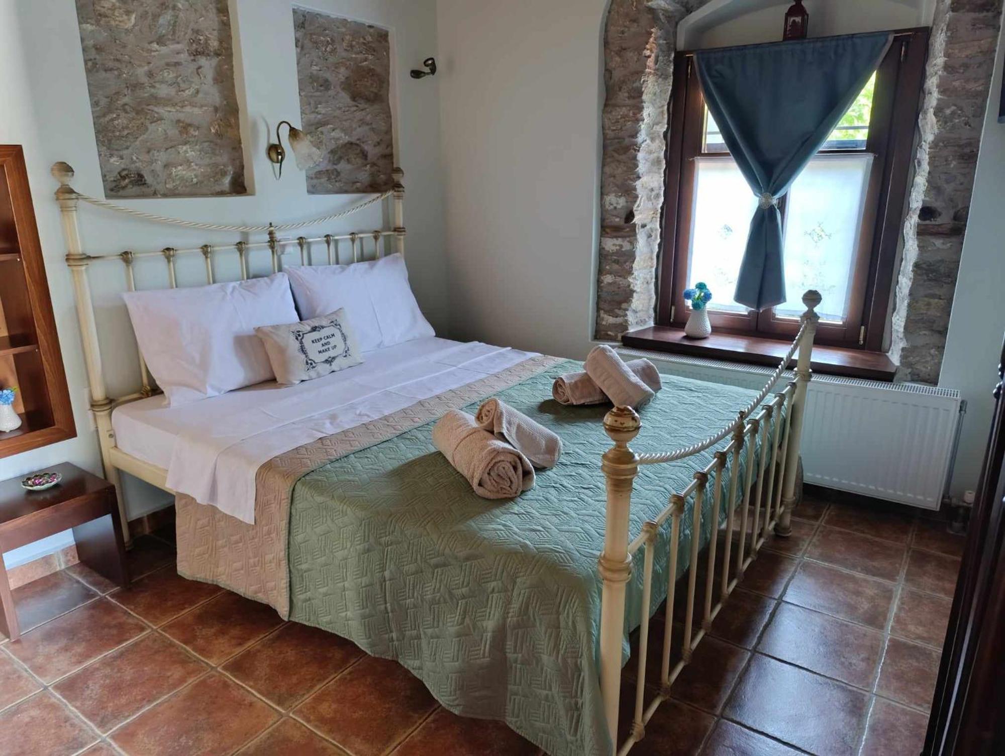 Μountain Whispers Appartement Mourésion Buitenkant foto