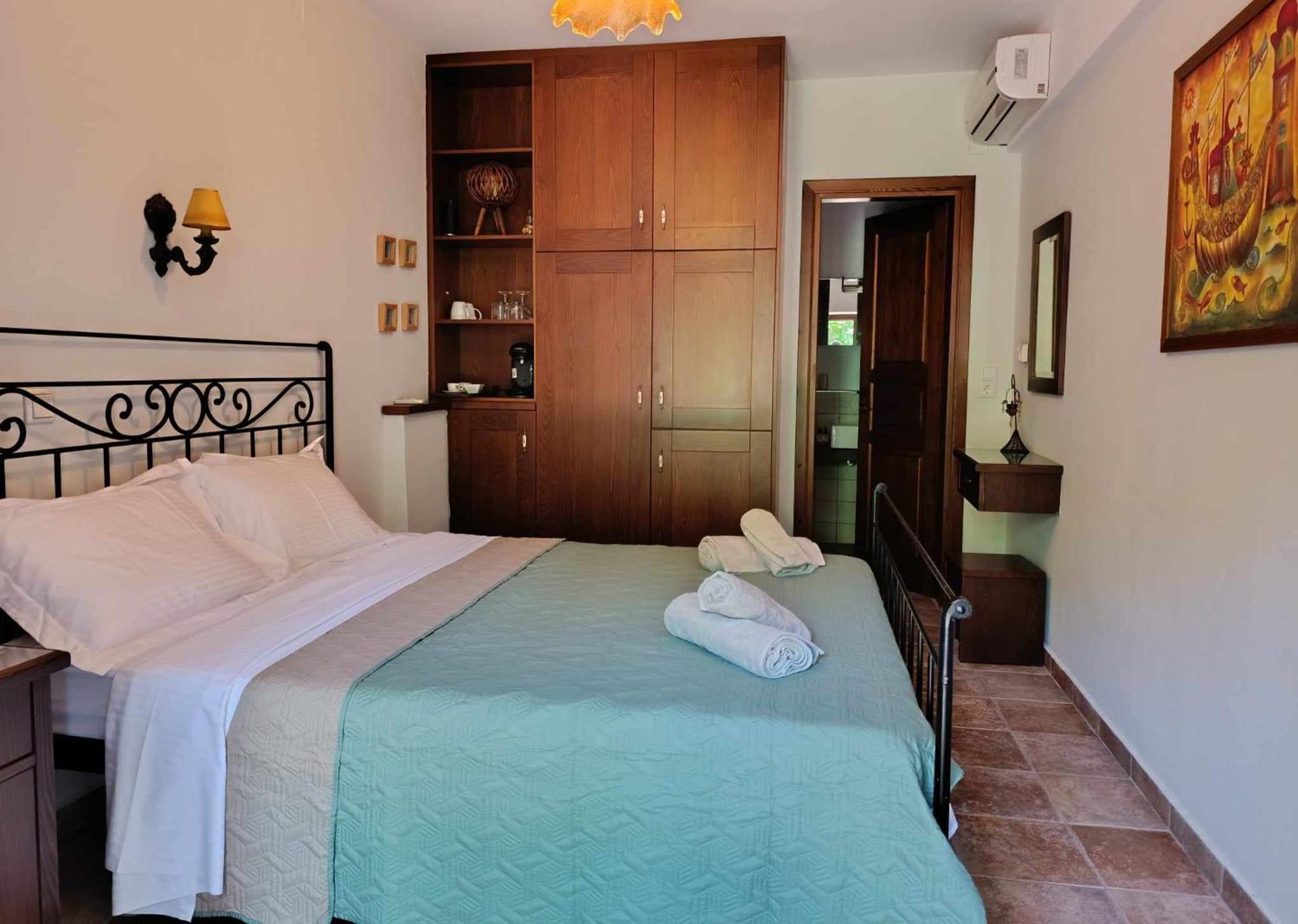 Μountain Whispers Appartement Mourésion Buitenkant foto
