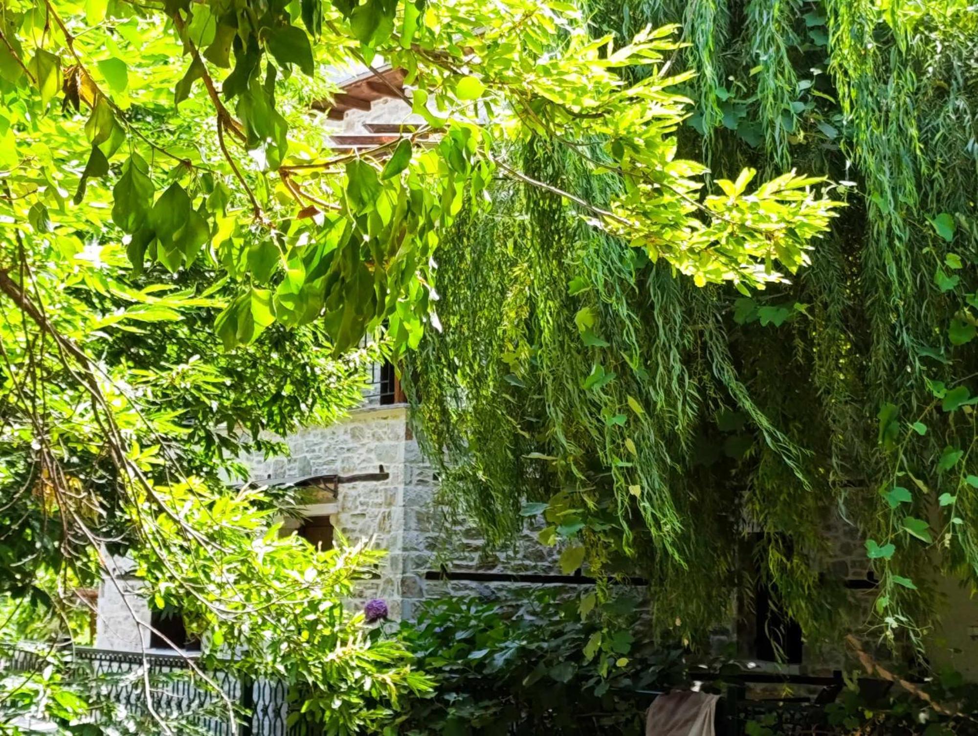 Μountain Whispers Appartement Mourésion Buitenkant foto